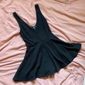 Lulu’s Plunging LBD